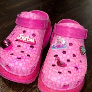 Crocs Classic Mega Cush Clog ( Barbie The Movie - Electric Pink )